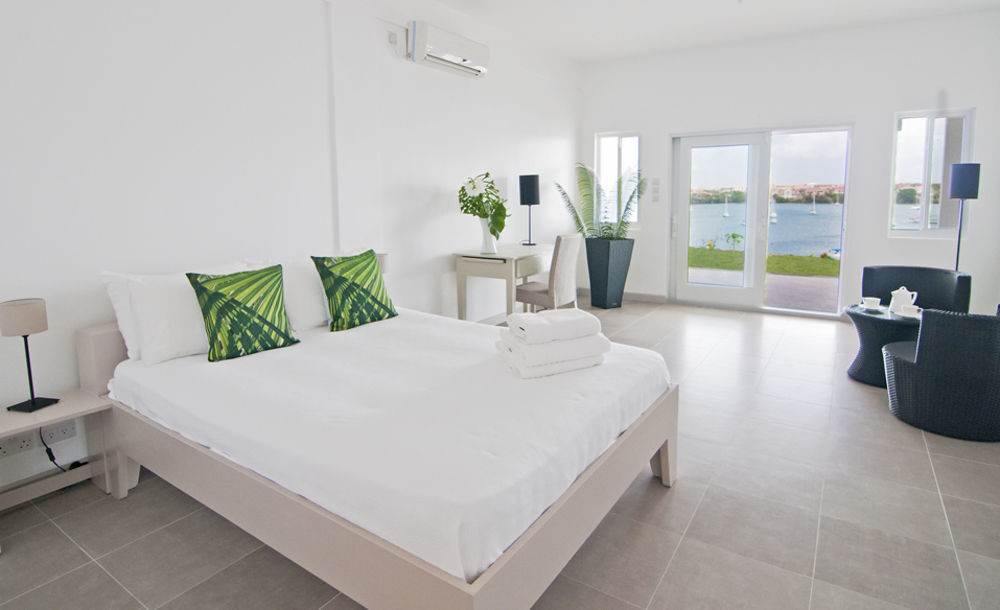 Blue Point Villa St. George's Buitenkant foto